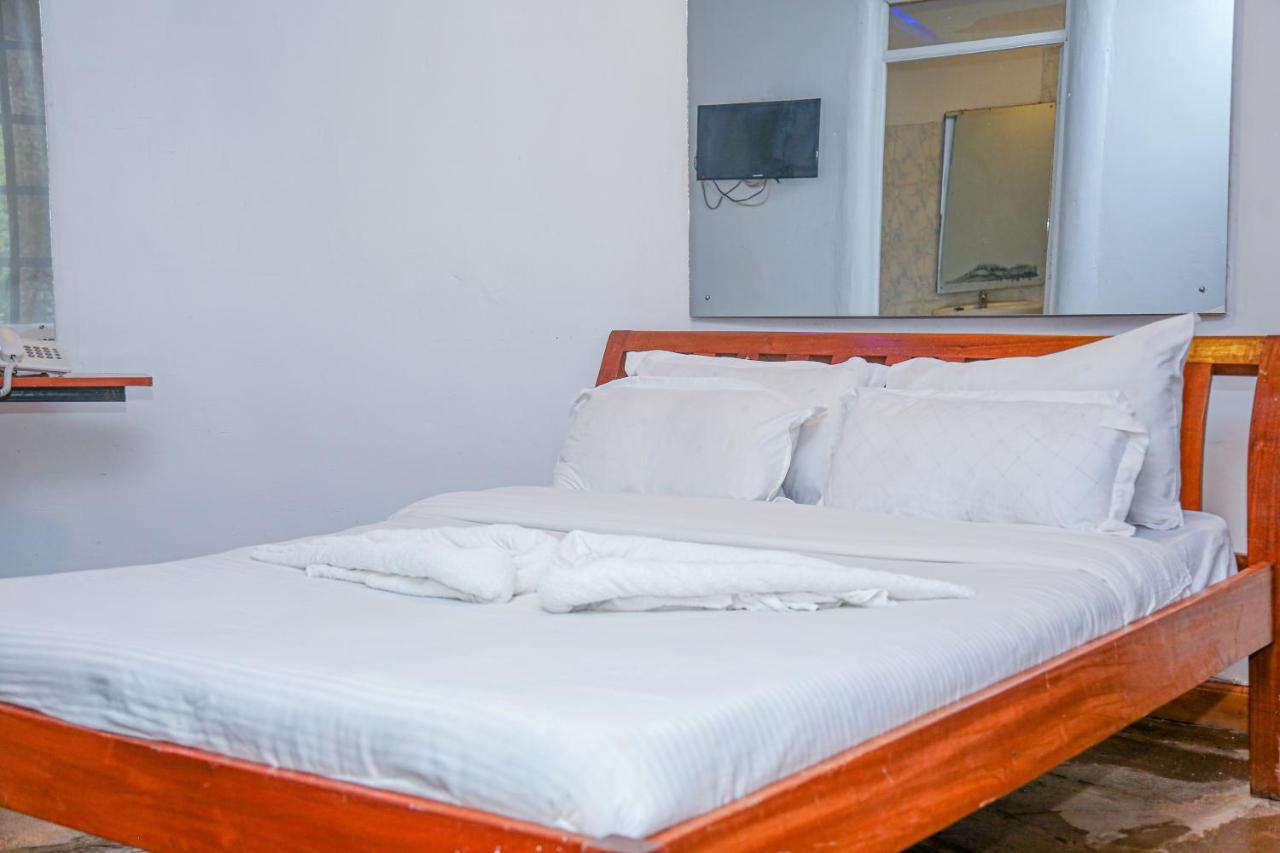 Dovenest Lodge Naivasha Dış mekan fotoğraf