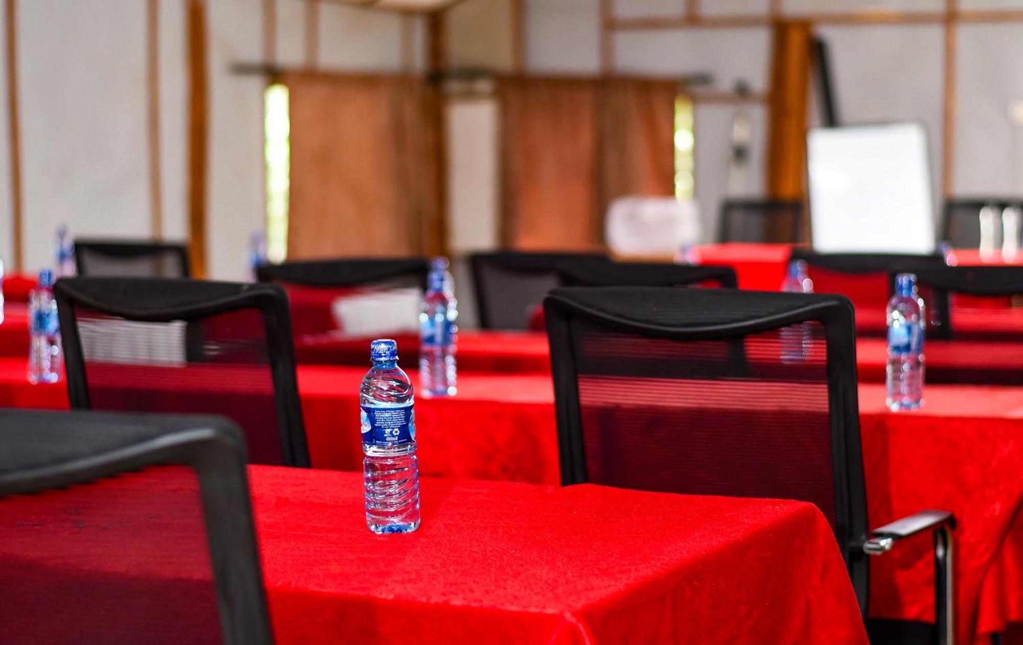 Dovenest Lodge Naivasha Dış mekan fotoğraf