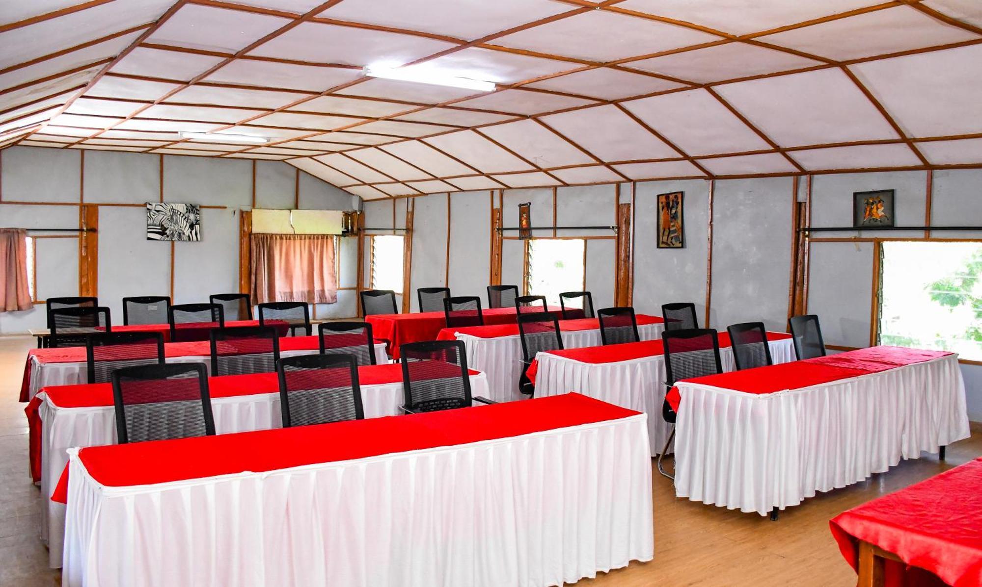 Dovenest Lodge Naivasha Dış mekan fotoğraf