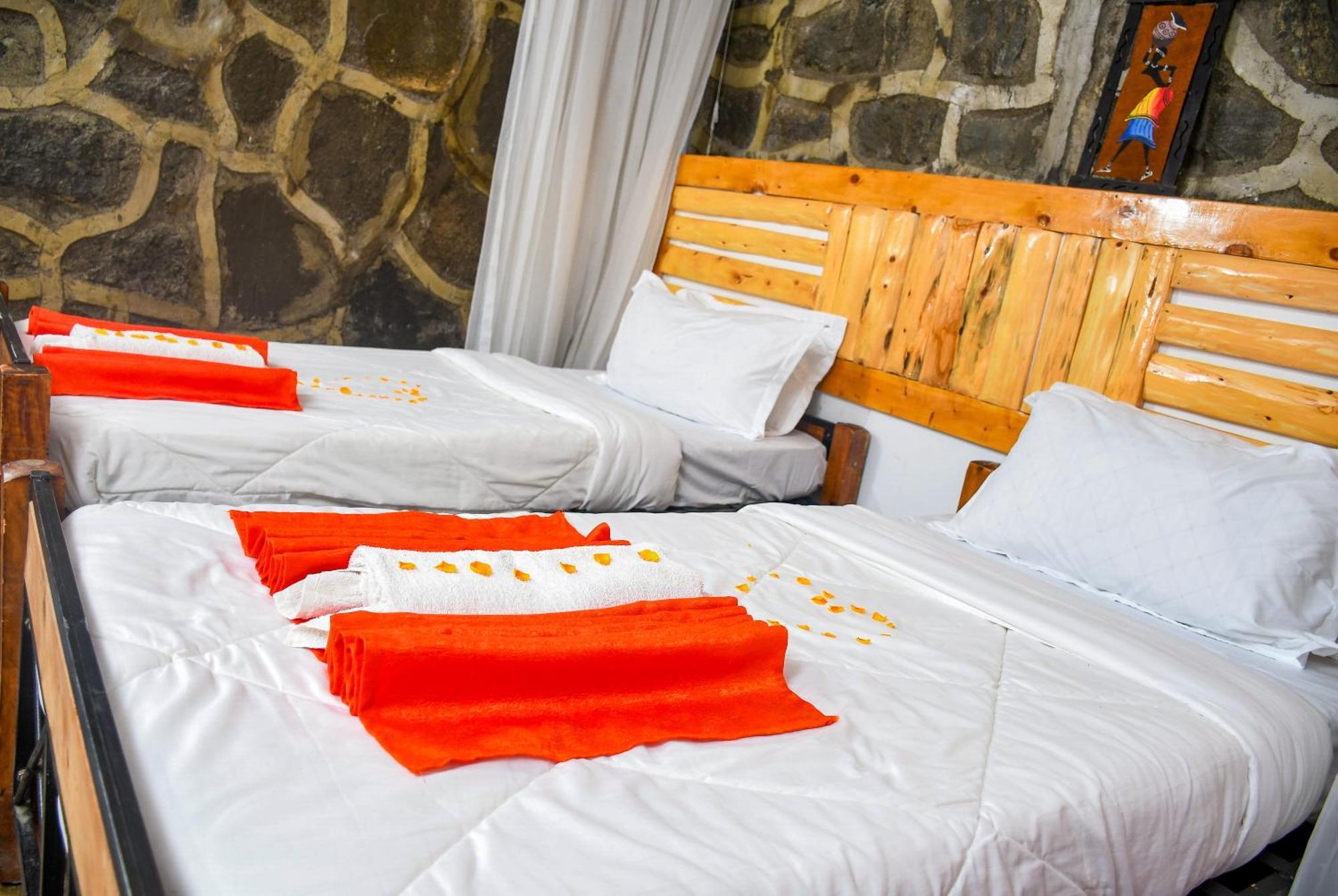 Dovenest Lodge Naivasha Dış mekan fotoğraf