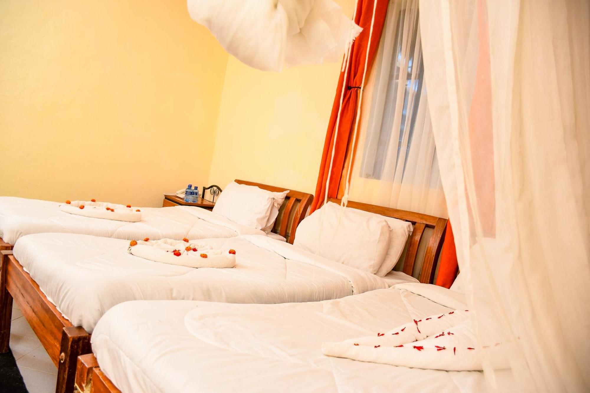 Dovenest Lodge Naivasha Dış mekan fotoğraf