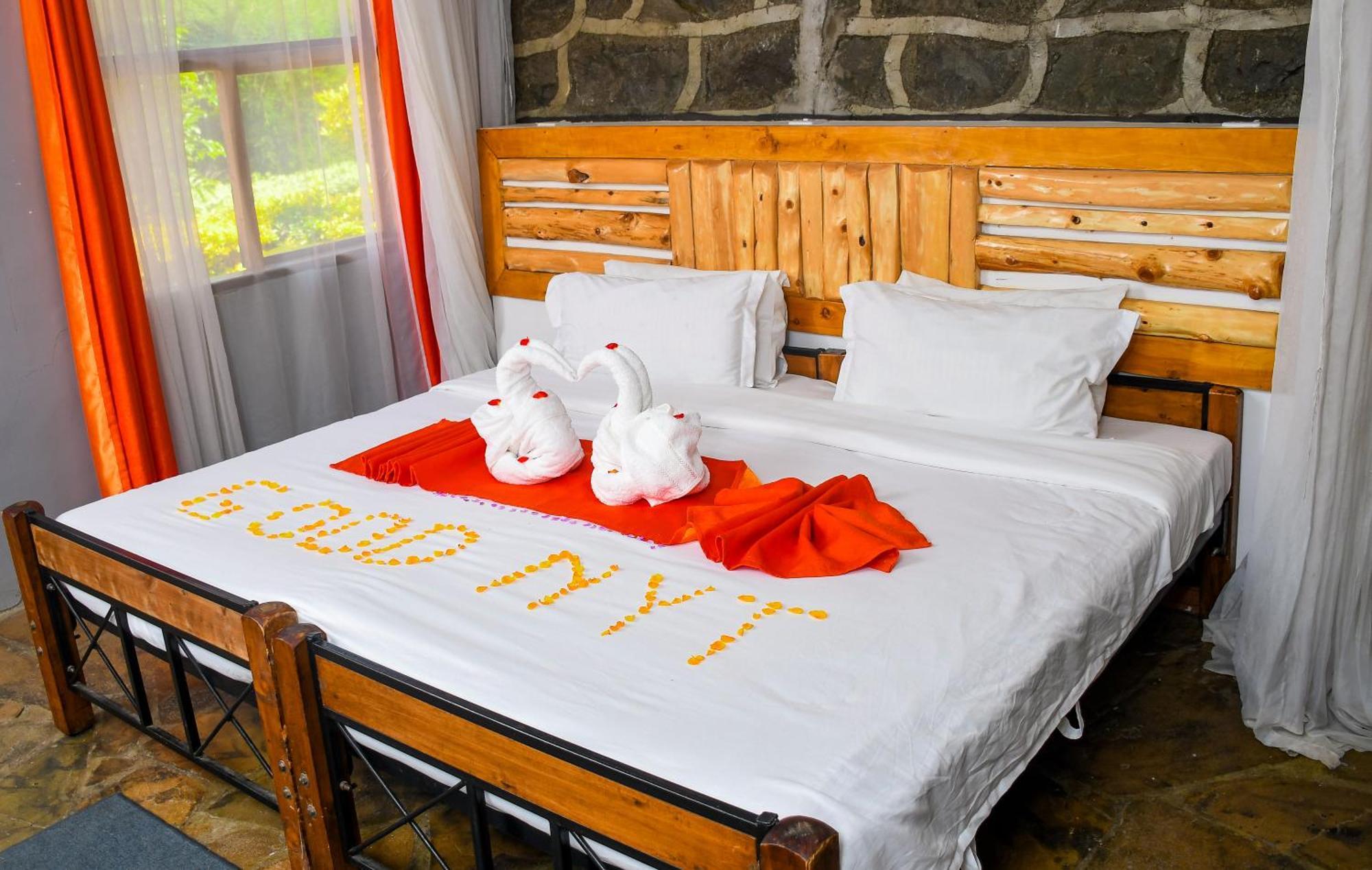 Dovenest Lodge Naivasha Dış mekan fotoğraf